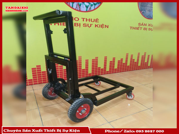 Bán Xe Đẩy Ghế Sự Kiện Chịu Tải Cao Giúp Tiết Kiệm Nhân Lực, Thời Gian, Bảo Vệ Ghế Và Nâng Cao Chuyên Nghiệp. Sản Phẩm Khung Thép Chịu Lực, Bánh Xe Chịu Tải Lớn, Gấp Gọn Tiện Lợi. Tân Đại Khí Cung Cấp Đa Dạng Model, Tư Vấn Nhanh, Lắp Đặt Chuyên Nghiệp Và Bảo Hành Dài Hạn. Liên Hệ Ngay Để Báo Giá!