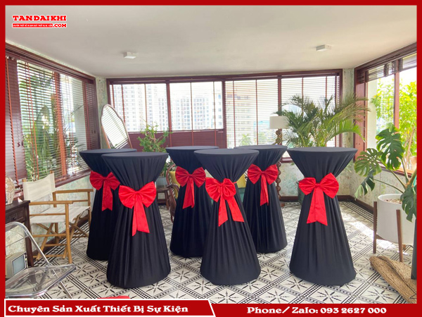 Có Nên Đầu Tư Bàn Bar Cho Công Ty Tổ Chức Sự Kiện? Đầu Tư Bàn Bar Giúp Tạo Không Gian Chuyên Nghiệp, Linh Hoạt Trong Việc Tổ Chức Sự Kiện Và Tiết Kiệm Chi Phí Dài Hạn. Bàn Bar Còn Mang Lại Cơ Hội Giao Lưu Cho Khách Mời, Nâng Cao Chất Lượng Sự Kiện Và Thương Hiệu Công Ty.
