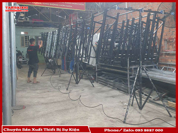 Tân Đại Khí  - Xưởng Sản Xuất Sân Khấu Sự Kiện Uy Tín