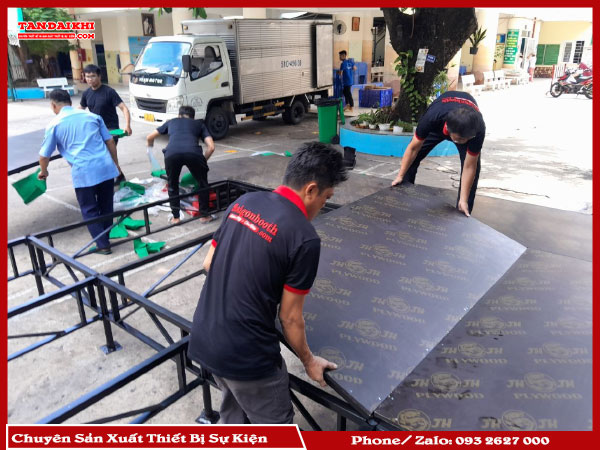 Bán Sân Khấu Di Động Giá Rẻ